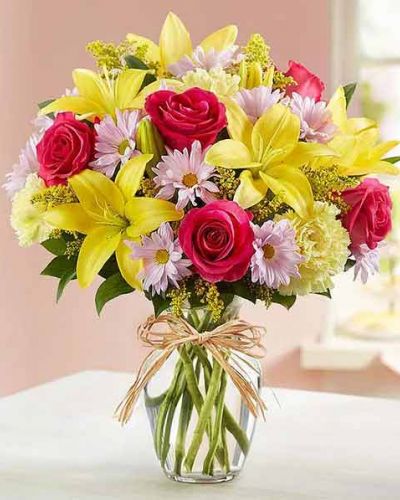 <p>Our best-selling spring bouquet is inspired by the traditional, hand-tied arrangements found in flower markets throughout Europe. Gathered with a mix of vibrant blooms inside a classic glass vase, it brings a cheerful taste of old-world charm to the people you care about.</p>
